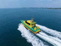 15M PILOT BOAT